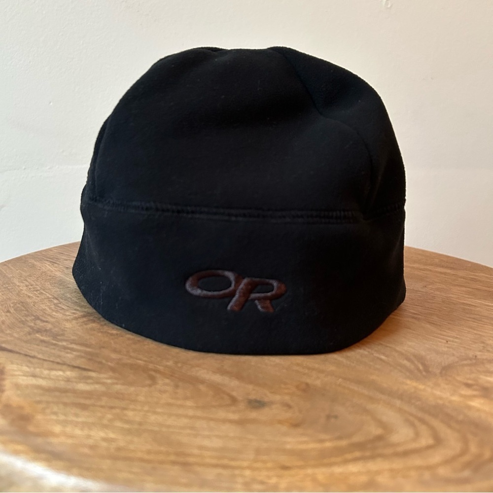 Outdoor Research Black Winter Trek Fleece Beanie Water Resistant Zip Pouch - Sm